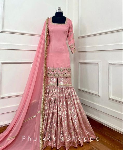 Grara Dress Pakistani Wedding, Pakistani Garara Dresses, Pakistani Garara Suits, Garara Style, Grara Dress, Garara Designs, Garara Dress, Gharara Designs, Wedding Ootd