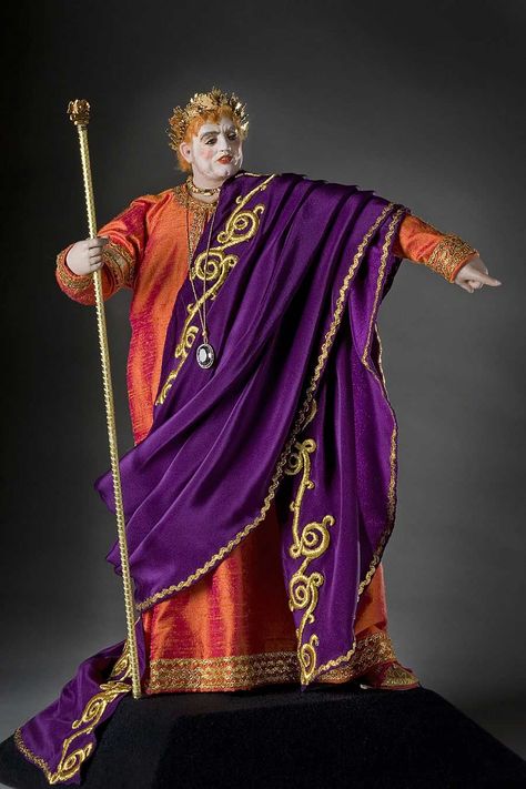 King Herod, Hebrew Clothing, Caesar Augustus, Roman Kings, Roman Clothes, Nero Claudius, Roman Warriors, Rome Antique, Empire Romain