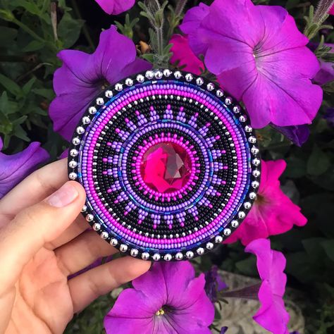 beadwork | embroidery | patterns | how to make | ideas |  | tutorial | youtube | beading tutorial videos | diy | beads | medallion | space beadwork | space pattern | gul-i-peron | tribal jewelry | tribal fusion bellydance costume | tribal fusion | bellydance | gypsy | tribal style | вышивка бисером | мастер-класс | бисероплетение | бисер идеи | трайбл Beaded Medallion Patterns, Native American Beadwork Tutorial, Bead Mosaic, Beading Art, Beaded Medallion, Beaded Ideas, Paint Patterns, Medallion Earrings, Bead Bottle