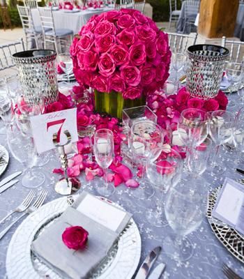 Fuschia Wedding, Pink Centerpieces, Fuchsia Wedding, Hot Pink Weddings, Pink Wedding Inspiration, San Lucas Mexico, Cabo San Lucas Mexico, Honeymoons, Wedding Table Settings