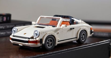 Lego Kits, Racing Car Model, Construction Lego, Doc Brown, Lego Speed Champions, New Porsche, Lego News, Model Building Kits, Vintage Porsche