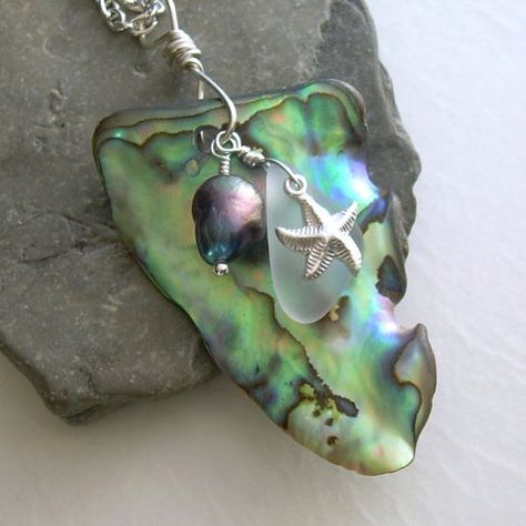 Starfish Jewelry, Abalone Jewelry, Peacock Pearl, White Sea Glass, Sea Glass Crafts, Glass Beads Jewelry, Glass Jewellery, Seashell Jewelry, Sea Glass Pendant