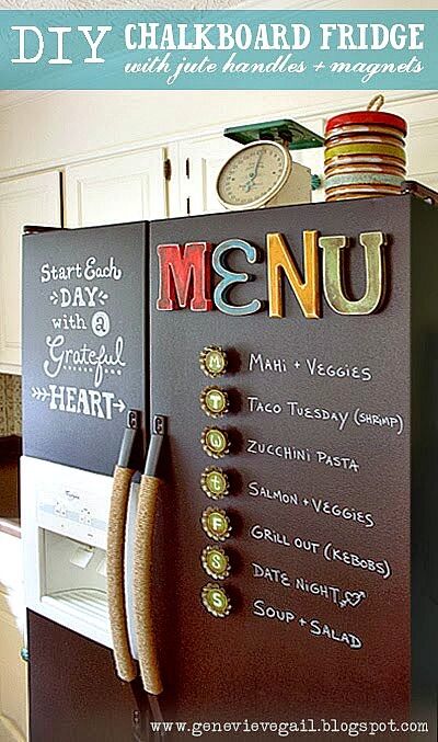 One of the best ways to get yourself into the habit of weekly meal planning is to hang a menu board in your kitchen. So to inspire you to get organized with your menu planning- here are 10 great menu board ideas! I hope that you find one that will work for you! Chalkboard Fridge, White Fridges, Diy Chalkboard, Menu Planners, Menu Board, Chalkboard Paint, Menu Planning, Custom Magnets, 인테리어 디자인