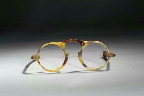 Oliver Goldsmith, Glasses Collection, Tortoise Shell Glasses, Stylish Eyeglasses, Round Glasses, Eye Wear, Designer Glasses, Frame Glasses, Vintage Eyewear