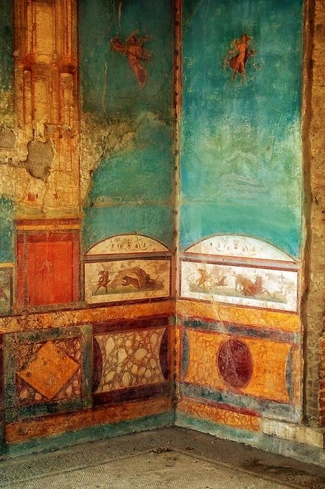 Pompeii Italy, Istoria Artei, Pompeii And Herculaneum, Rome Antique, Painted Walls, Italy Tours, Roman Art, Art Antique, Ancient Ruins