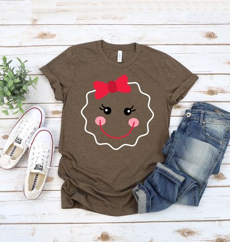 Women's Gingerbread Face Shirt, Gingerbread T-shirt, Cute Gingerbread Shirt Ladies Christmas Shirts, Christmas Shirts Vinyl, Gingerbread Shirt, Diy Christmas Shirts, Gingerbread Diy, Cute Ginger, Christmas Shirts For Kids, Christmas Tee Shirts, Matching Christmas Shirts