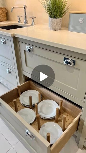 Handmade Kitchens Christchurch on Instagram: "Take a closer look at our drawer solutions; our secret cutlery drawer maximises space and our clever plate peg design for deep drawers can be used for crockery or pots and pans but best of all, they can be realigned as and when required offering ultimate flexibility. All of our drawers are made from solid oak with strong dovetail joints. Our 50% off sale is now on so call the team to plan your dream kitchen on 01202 475515. #kitchendesign #bespokekitchen #kitchensofinsta" Cutlery Drawer, German Kitchen, Dovetail Joints, Our Secret, Dove Tail Joints, Handmade Kitchens, Kitchen Drawers, House Remodel, Glass Kitchen