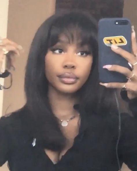 leo on Twitter: "… " Sza Hair, A Black, Bangs, A Woman, On Twitter, Twitter, Hair, Black