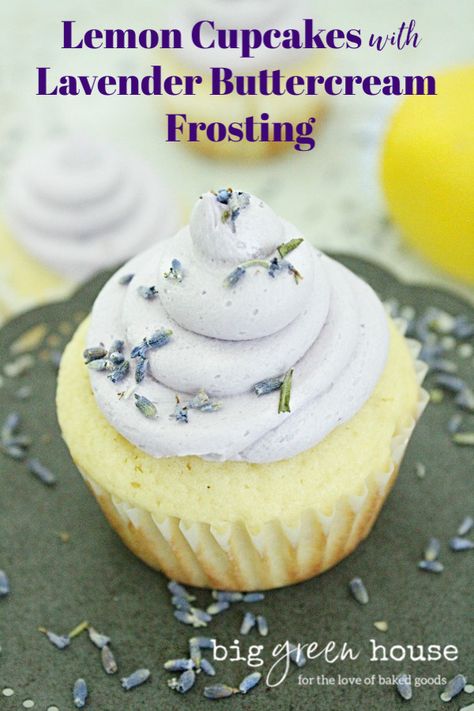 Lemon Cupcakes with Lavender Buttercream Frosting - Big Green House | for the love of baked goods. Lemon And Lavender Cupcakes, Lemon Lavender Desserts, Tea Baked Goods, Seasonal Baked Goods, Lavender Cupcakes Recipe, Lavender Frosting Recipe, Baking With Lavender, Baked Good Recipe, Lemon Baked Goods