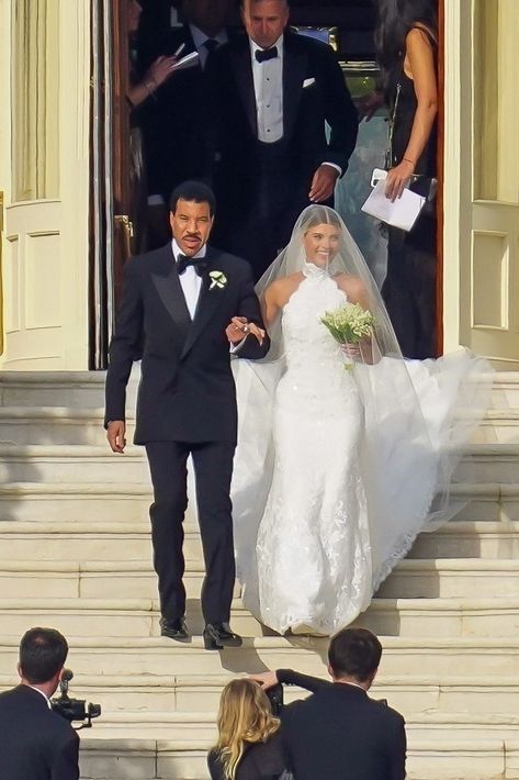 Sofia Richie Wedding, Elliot Grainge, Chanel Wedding Dress, Chanel Wedding, Sofia Richie Grainge, Sophia Richie, Halter Wedding, Wedding After Party, Elegant Bridal Shower