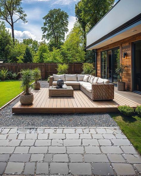 Patio Deck Ideas, Farmhouse Reno, Small Backyard Decks, Backyard Layout, Diy Backyard Patio, Patio Deck Designs, Deck Designs Backyard, Large Backyard, Decks Backyard