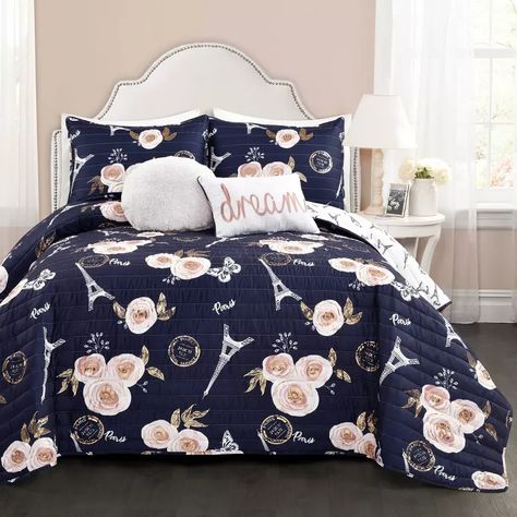 Young Adult Bedroom, Paris Quilt, Paris Themed Bedroom, Paris Rooms, Unique Decorative Pillows, Dec Pillows, Rose Butterfly, King Quilt Sets, Reversible Bedding