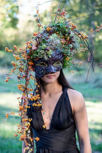 Portland Garden, Nature Crown, Floral Headdress, Butterfly Mask, Fairy Festival, Mardi Gras Costumes, Fairy Clothes, Masks Art, Floral Headpiece