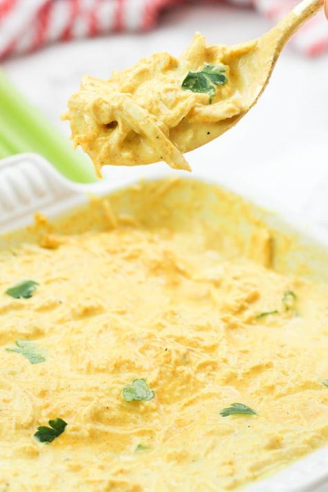 Buffalo Chicken Dip (AIP, Paleo, Whole30) - Unbound Wellness Aip Appetizers, Aip Sides, Baked Plantain Chips, Aip Diet Recipes, Aip Snack, Unbound Wellness, Big Snacks, Game Day Recipes, 30 Diet