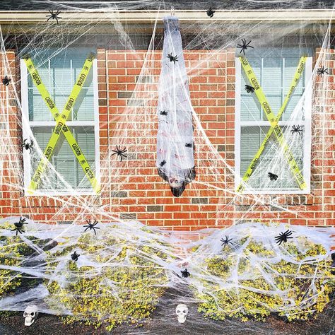 Spider Webs Halloween, Spider Web Halloween Decorations, Fake Spider, Perfect Halloween Party, Spider Web Decoration, Halloween Photo Booth, Halloween Spider Decorations, Halloween Party Decorations, Modern Halloween