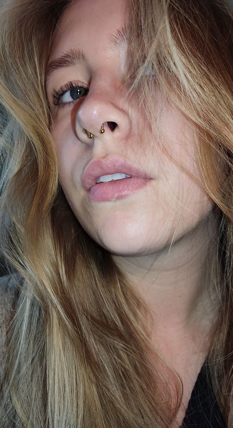 Septum Piercing Gold, Gold Septum Piercing, Septum Gold, Gold Septum, Septum Piercing, Unique Tattoos, Septum Ring, Piercings, Nose Ring