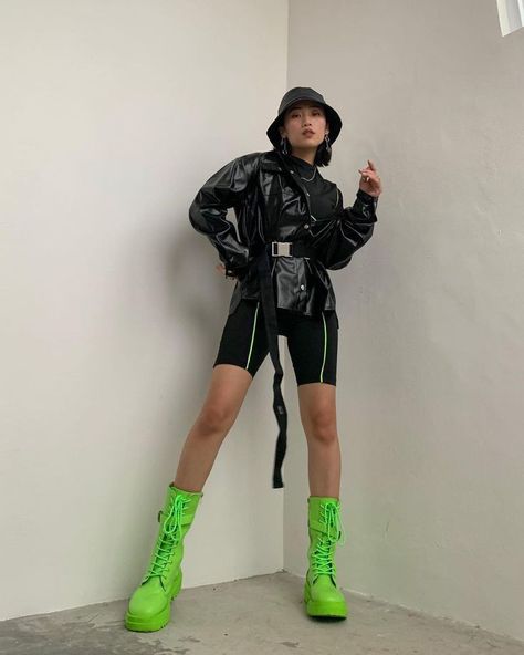 Techno Outfit, Music Festival Outfits, Tomboy Style Outfits, Festival Looks, Swaggy Outfits, Aesthetic Outfit, Tomboy Fashion, Only Fashion, Urban Outfits