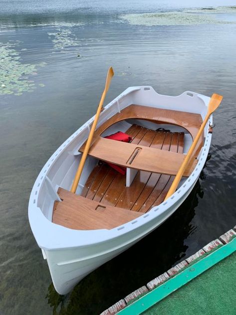 Tenderly 10-foot Dinghy Dinghy Sailboat, Popular Mechanics Diy, Wooden Row Boat, Bosnian Pyramids, Dinghy Boat, Cedar Strip Canoe, Wooden Canoe, Backyard Walkway, Summer Boats