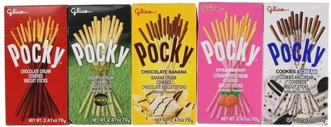 Poky Sticks, Green Tea Cream, Pocky Sticks, Matcha Chocolate, Cream Biscuits, Banana Cookies, Strawberry Cookies, Creamy Chocolate, Banana Cream