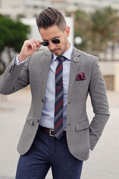 mid-shot-final Mens Blue Blazer Outfit, Blue Blazer Outfit, Blue Blazer Men, Blazer Outfits Men, Hipster Design, Lookbook Inspiration, Mens Fashion Blazer, Mens Fashion Smart, Men’s Suits