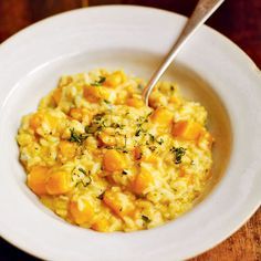 This squash and blue cheese risotto recipe is comfort food at its best. Risotto Recipes Cheese, Sage Risotto, Gorgonzola Recipes, Cheese Risotto, Squash Risotto, Vegetarian Comfort Food, Butternut Squash Risotto, Risotto Rice, Risotto Recipe