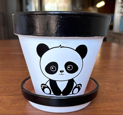 Pokemon Flower Pot, Panda Pot Painting, Panda Pottery Ideas, Disney Plant Pots, Panda Pinch Pot, Decorated Flower Pots, Painted Jars, Cute Panda, Potted Plants