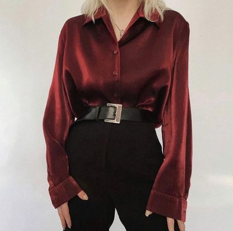 Prom Outfit For Tomboys, Red Maroon Outfit, Maroon Aesthetic Outfit, Red Formal Outfit, Prom Outfits For Tomboys, Dark Red Outfit Aesthetic, Detective Aesthetic Outfit, Maroon Shirt Outfit, Red Academia