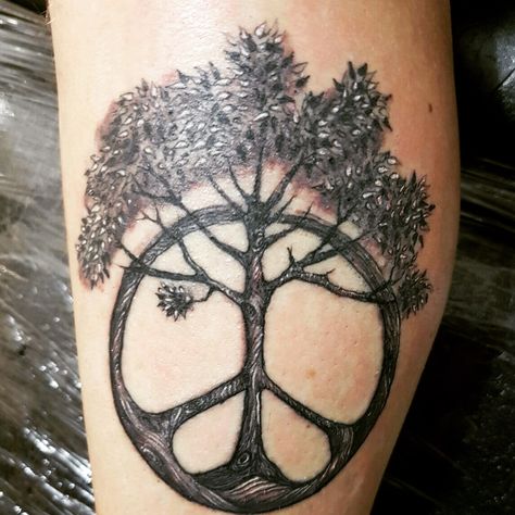 Peace Symbols, Back Of Neck Tattoo, Crow Tattoo, Intricate Tattoo, Sunflower Tattoos, Tree Of Life Tattoo, Dad Tattoos, Small Hand Tattoos, Jewelry Tattoo