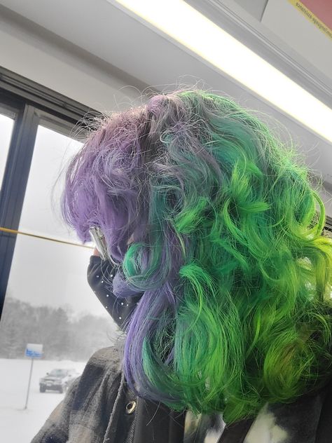 Under Hair Dye, Purple And Green Hair, Irl Pfp, Oc Stuff, Hair Things, Dye Colors, Nice Outfits, Purple And Green, Hair Dye