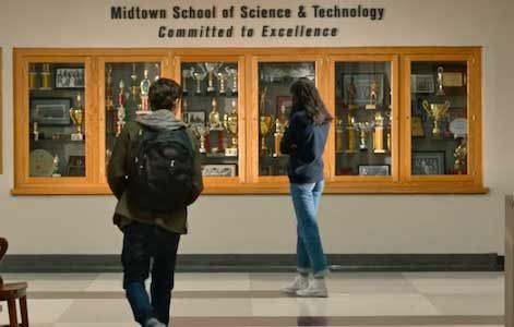 visuals for midtown highschool Midtown High School, Mcu Visualization, Mcu Dr Visuals, Dating Peter Parker, Marvel Visuals, Peter Parker Aesthetic, Mcu Visuals, Parker Aesthetic, Shifting Board