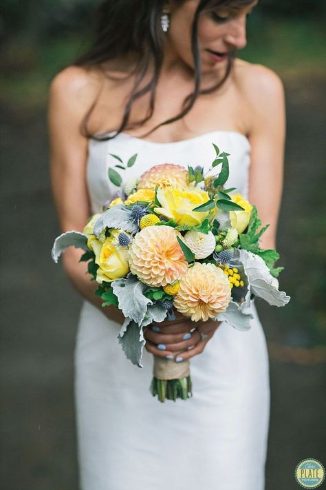 Yellow and orange dahlia floral bouquet, fall wedding flowers  | Photographed by Hudson Valley wedding photographers Clean Plate Pictures #hudsonvalleywedding #hudsonvalleyweddingphotography Bouquet Fall Wedding, Orange Dahlia, Yellow Dahlia, Long Flower Dress, Dahlia Bouquet, Orange Wedding Flowers, Rustic Modern Wedding, Unique Wedding Flowers, Rustic Wedding Inspiration