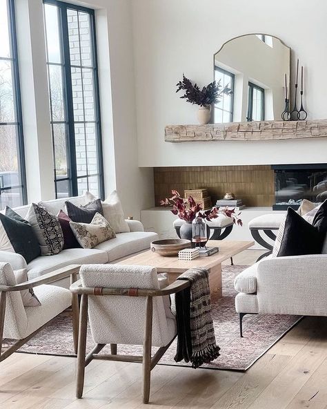 Living room/book nook/fireplace • Instagram Room Book Nook, Bonnie Ryan, Ryan Homes, Room Book, Book Nook, New Living Room, Book Nooks, A Tv, Nook