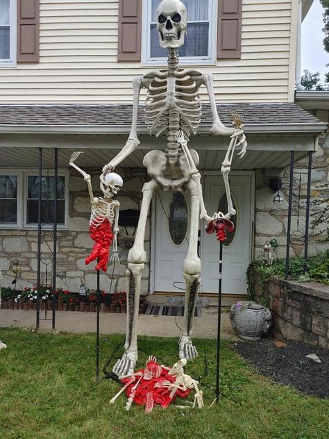 10 Ft Skeleton Ideas, 10 Foot Skeleton Ideas, Tall Skeleton Decoration, Giant Skeleton Ideas, 12ft Skeleton Yard Ideas, 12 Ft Skeleton Ideas, Giant Skeleton Christmas, 12 Foot Skeleton Ideas, Giant Outdoor Skeleton