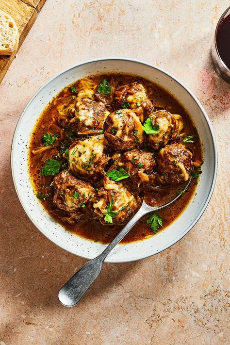 French Onion Soup Meatballs, Onion Soup Meatballs, French Onion Meatballs Recipe, French Onion Meatballs, Onion Meatballs, Classic French Onion Soup, Make Ahead Appetizers, Pot Roast Slow Cooker, Food Thermometer