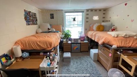 Union College, College Dorm Inspiration, Dorm Inspiration, St Andrews, Boarding School, College Dorm, Kotatsu Table, First Year, M S