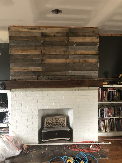 Fireplace pallet wall Wall Above Fireplace, Above Fireplace, Brick Chimney, Pallet Wall, Fireplace, Wall, Home Decor, Home Décor