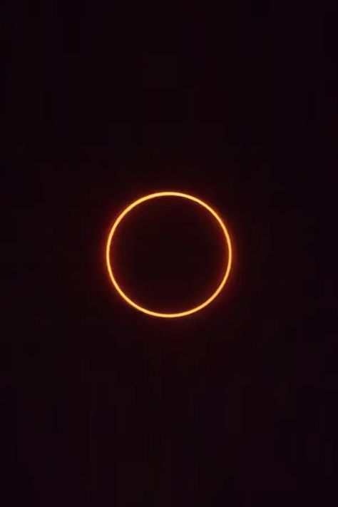 Eclipse Goddess, Solar Eclipse Wallpaper, Solar Eclipse Photography, Solar Wallpaper, Annular Eclipse, Eclipse Photography, Annular Solar Eclipse, Astronomy Nebula, Nasa Goddard