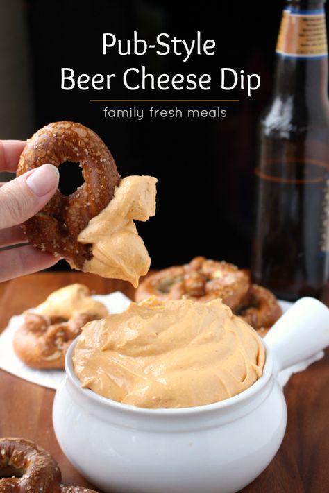 Pub Style Beer Cheese Dip Beer Cheese Dip Recipe, Beer Dip, Appetizers Cheese, Cheese Dips, Dip Easy, Gluten Free Puff Pastry, Beer Cheese Dip, Cheese Dip Recipes, Family Fresh Meals