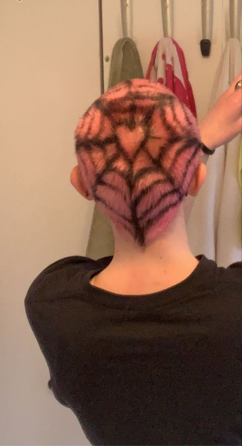 Heart Dyed Shaved Hair, Undercut Hair Dye Designs, Buzzed Hair Women Designs, Spider Web Shaved Head, Spiderweb Shaved Head, Shaved Dyed Hair Designs, Buzzed Dyed Hair Designs, Shaved Head Patterns, Bald Hair Designs