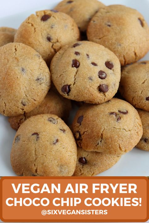 Vegan Air Fryer Cookies, Vegan Air Fryer Desserts, Fried Chocolate Chip Cookies, Chocolate Chip Cookies Small Batch, Air Fryer Chocolate Chip Cookies, Cookies Small Batch, Vegan Air Fryer Recipes, Vegan Air Fryer, Dessert Recipes Cookies