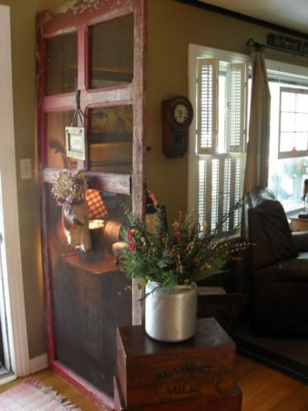 Old Screen Doors, Muebles Shabby Chic, Mobile Home Makeover, Room Divider Doors, Doors Repurposed, Old Door, Old Doors, Room Doors, Screen Door