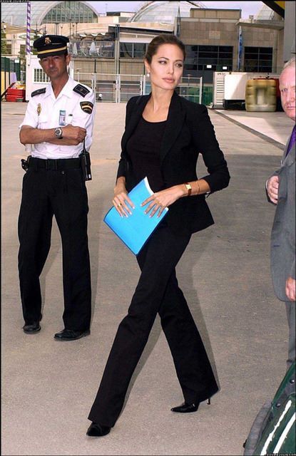 Black Fitted Suit, Angelina Jolie Style, Lawyer Fashion, Style Transformation, Corporate Outfits, Black Suit, Fitted Suit, Beautiful Picture, Professional Outfits