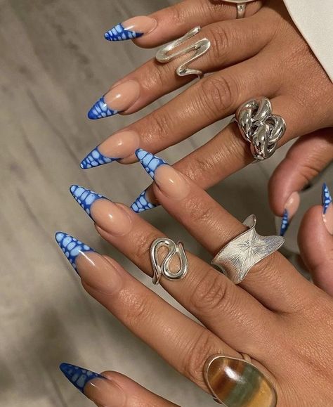 Wow Nails, Drip Nails, Simple Acrylic Nails, Classy Acrylic Nails, Almond Acrylic Nails, White Nail, Oval Nails, Fire Nails, Funky Nails