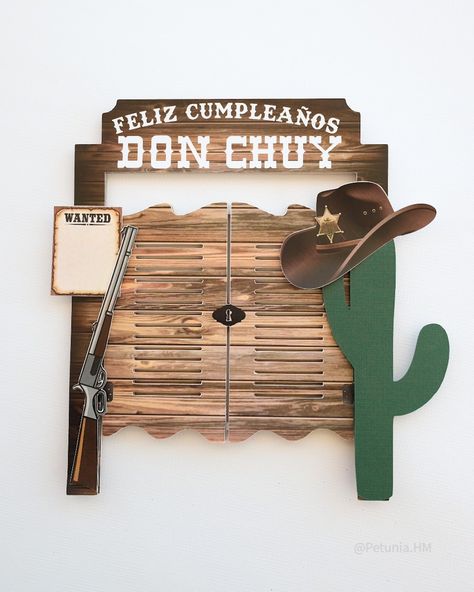 Cake topper de cumpleaños con temática vaquero para fiesta del viejo Oeste Wild West Party Theme, 3d Backdrop, Wild West Party, Western Photo, Country Party, Cowboy Birthday Party, Cowboy Birthday, Cowboy Party, Photo Template