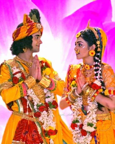 world of  divinity 🙏🏻💞 shared a photo on Instagram: “Radhe Shyam😢❤ . . .  @mallika_singh_official_  @beatking_sumedh . . #lakshmi #narayani #deviradha…” • See 570 photos and videos on their profile. Krishna Vivah, Vivah Images, Sumedh Mallika, Radha Krishna Holi, Krishna Avatar, Ganesh Lord, Radhe Krishna Wallpapers, Radha Krishna Songs, Krishna Bhagwan