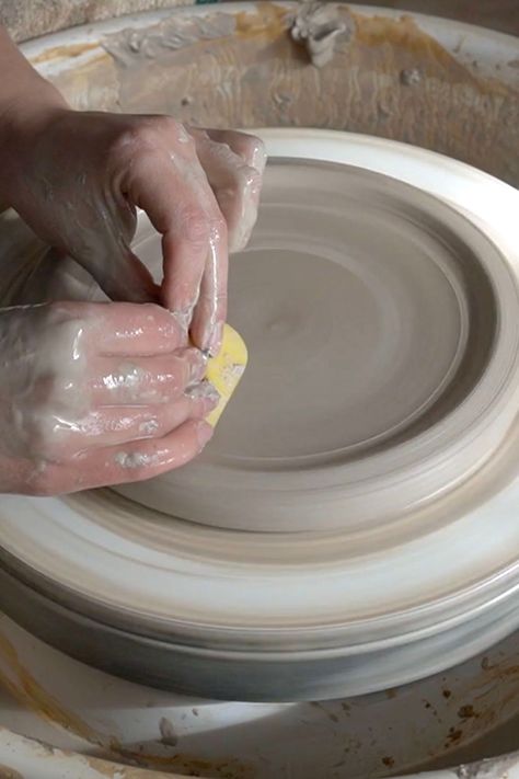 Episode 4 in potting my way through the Great Canadian Pottery Throwdown! In this episode, I am taking on how to make a plate and designing a 9-piece tableware collection. Enjoy! Pottery Ideas Wheel Thrown Plates, Plate Pottery Ideas, Pottery Tutorials, Plate Pottery, Pottery Projects, Beginner Pottery, Plate Collection, Pottery Videos, Summer Painting