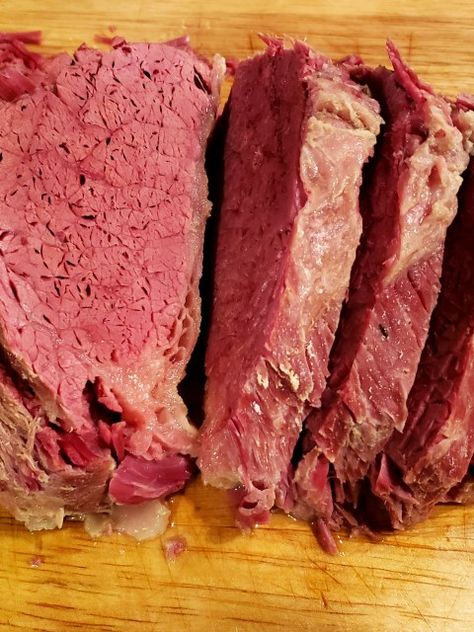 Corned Beef Round, Corned Beef Eye Round Recipe, Corned Beef Recipes Stove Top, Roasted Corned Beef, Cooking Corned Beef, Corn Beef, Beef Brisket Recipes, Beef Round, Boiled Corn