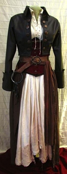 Pirate Garb, Moda Steampunk, Costume Viking, Steampunk Pirate, Pirate Outfit, Fair Outfits, Fest Outfits, Idee Cosplay, Pirate Woman