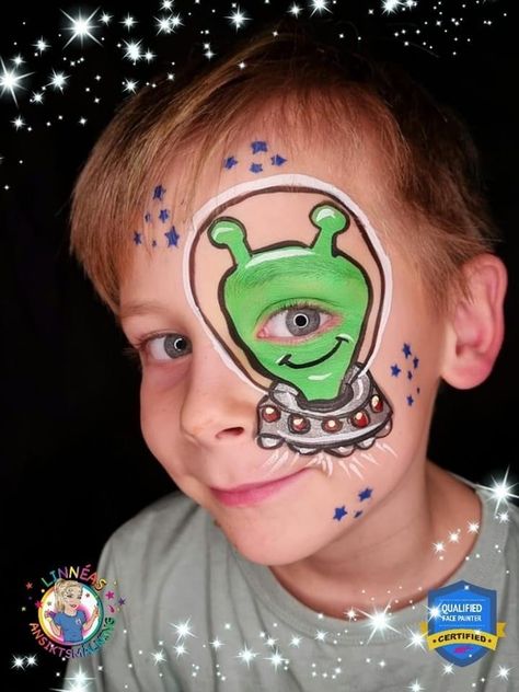 Zombie Face Makeup, Alien Face Paint, Kids Halloween Face, Face Painting Halloween Kids, Festival Face Paint, Face Painting Tips, Alien Makeup, Zombie Face, Alien Face