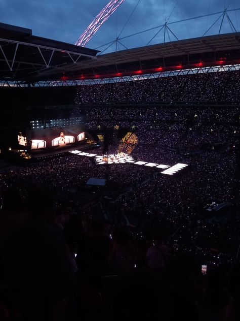 The eras tour, Taylor swift, swifties, concert, music, Wembley stadium, the tortured poets department, ttpd, white Eras Tour Taylor Swift, Eras Tour Taylor, Wembley Stadium, Eras Tour, Poets, Taylor Swift, Swift, Vision Board, Concert